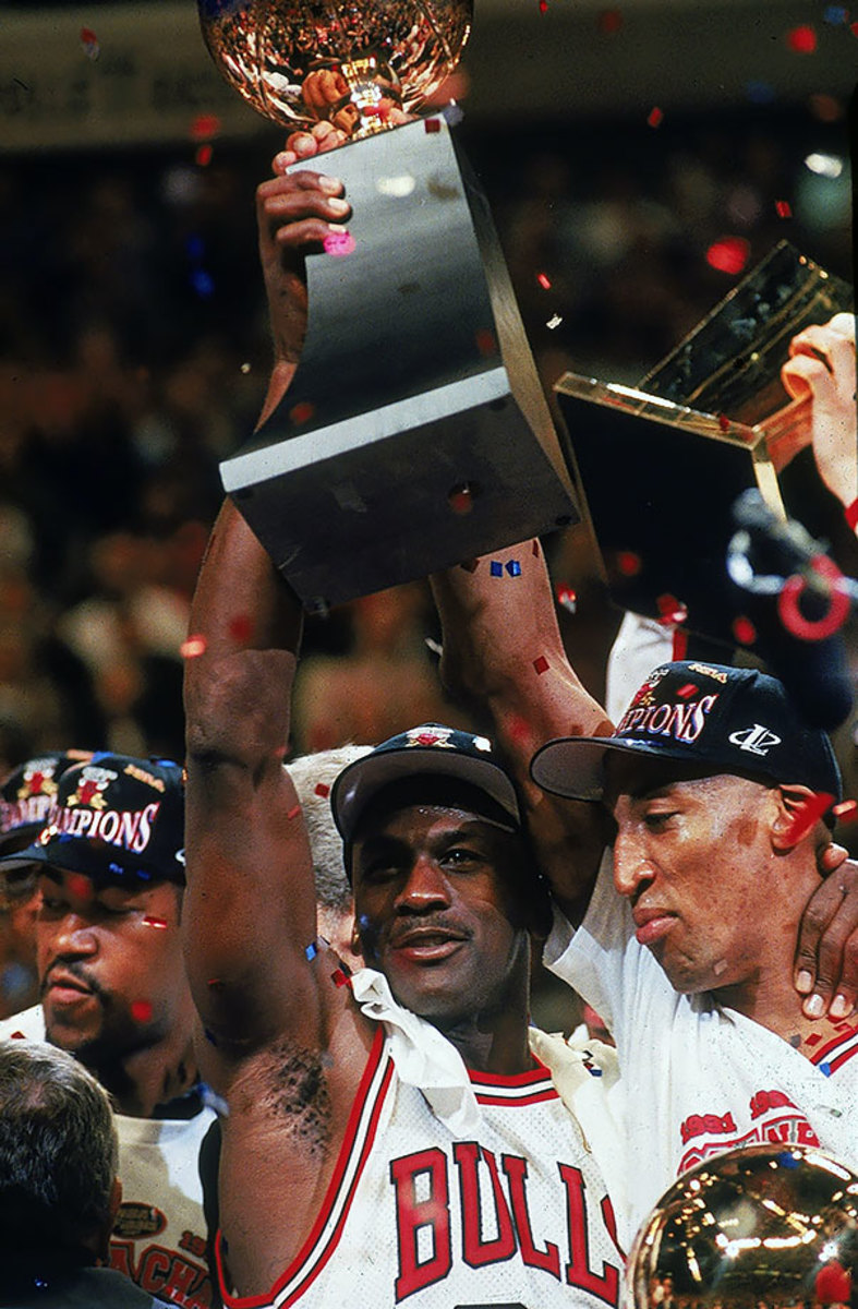 1997-0613-Michael-Jordan-Scottie-Pippen-001304225.jpg